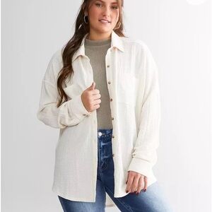 🎄Buckle Women's Oversized Cream Button-Up Shirt